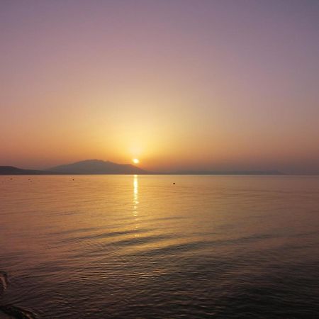 Costa Anastasia_Sea View Suites Vrasná Стая снимка