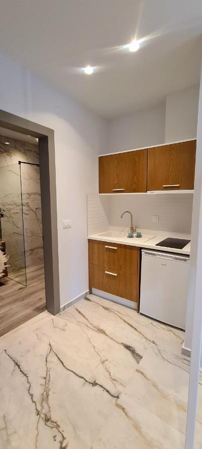 Costa Anastasia_Sea View Suites Vrasná Екстериор снимка