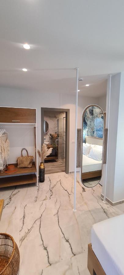 Costa Anastasia_Sea View Suites Vrasná Екстериор снимка