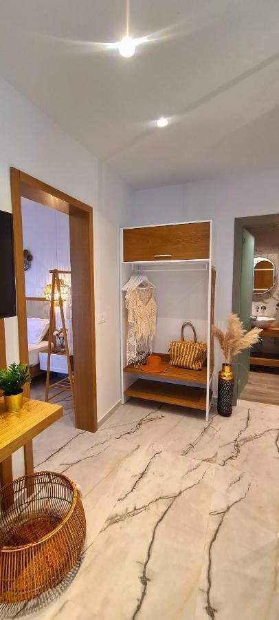 Costa Anastasia_Sea View Suites Vrasná Екстериор снимка