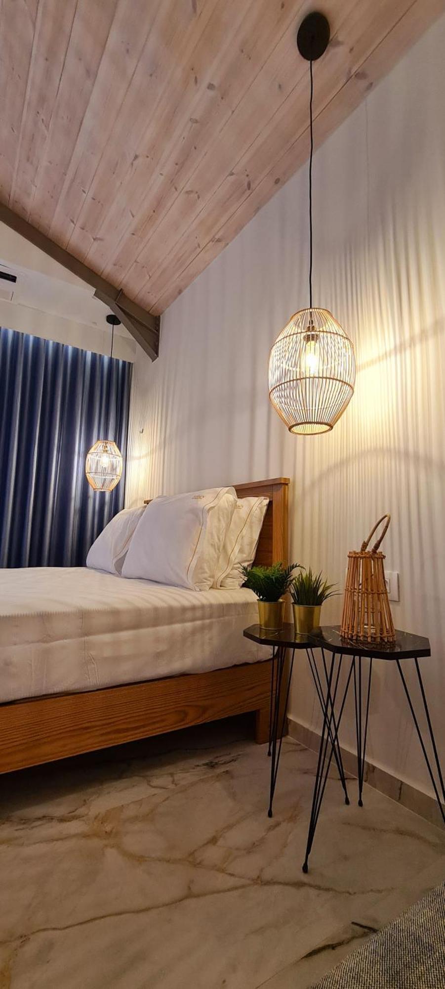 Costa Anastasia_Sea View Suites Vrasná Стая снимка